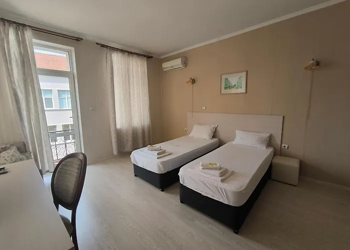 Hotel семеен търнава