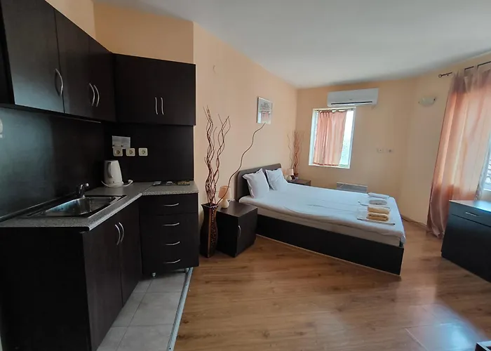 семеен търнава Hotel 3*