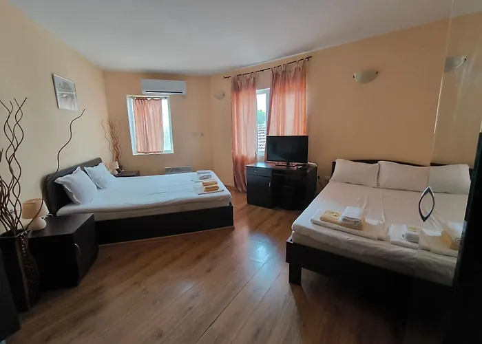 семеен търнава Hotel 3*